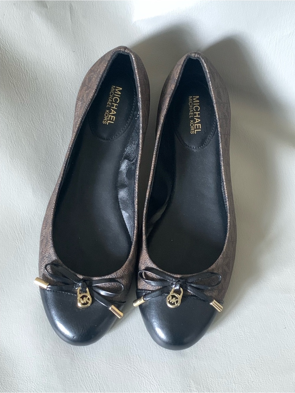 Michael Michael Kors Melody Cap-Toe Ballet Flats  Sz 6.5M Preowned